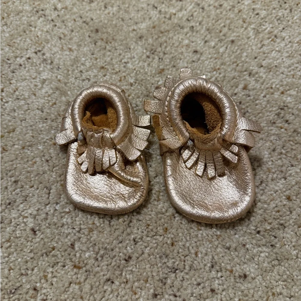 Freshly Picked Gold Moccasin Soft Sole - Size 1